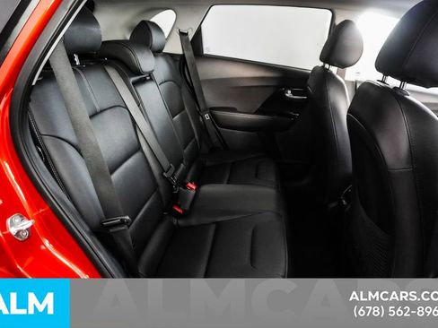 Used 2022 Kia Niro Touring Special Edition image 20