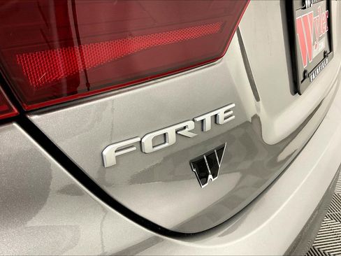 Used 2023 Kia Forte LXS FWD image 23
