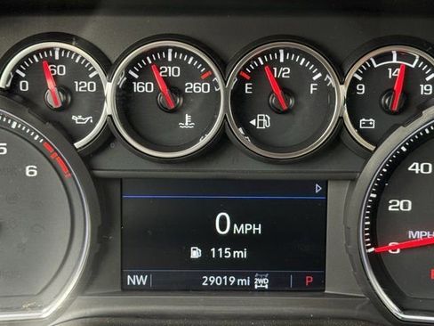 Used 2021 Chevrolet Silverado 1500 RST image 15