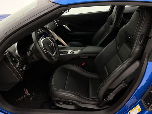 Used 2014 Chevrolet Corvette Base w/ 2LT Preferred Equipment Group image 12