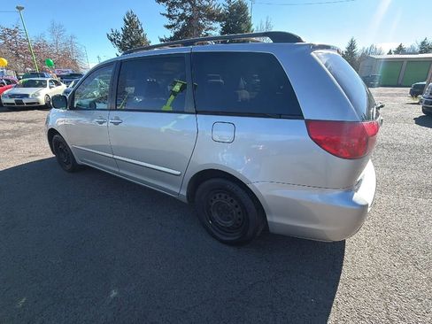 Used 2008 Toyota Sienna CE FWD image 5