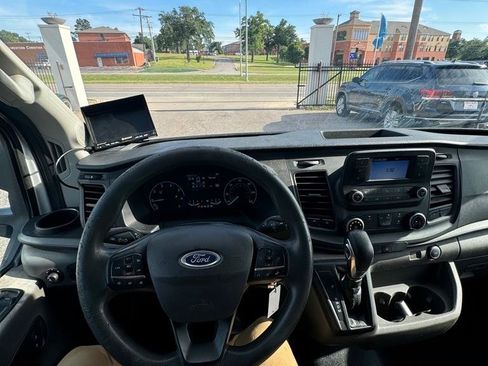 Used 2020 Ford Transit 350 DRW w/ Exterior Upgrade Package RWD image 15