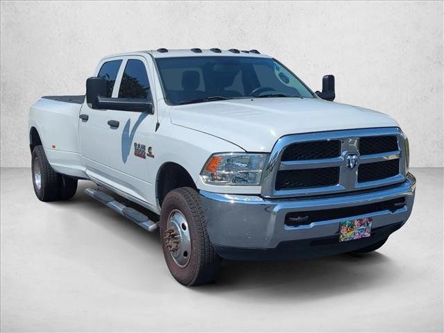 Used 2018 RAM 3500 Tradesman w/ Chrome Appearance Group AWD/4WD image 3