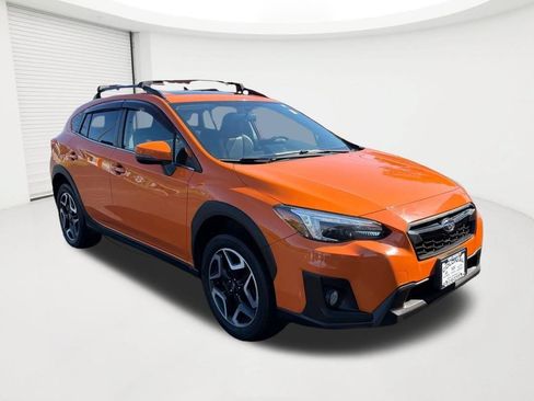 Used 2019 Subaru Crosstrek 2.0i Limited w/ Moonroof Package w/Navigation AWD/4WD image 3