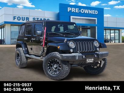 Used 2016 Jeep Wrangler Unlimited Sahara w/ Connectivity Group
