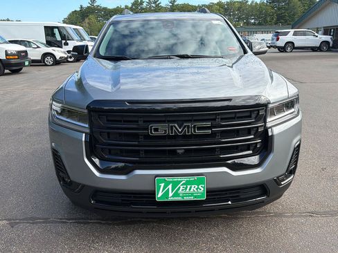 Certified 2023 GMC Acadia SLT w/ Elevation Edition AWD/4WD image 8