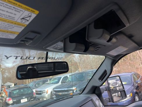 Used 2012 Ford F250 Lariat w/ Chrome Pkg image 24