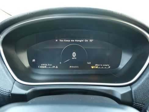Used 2019 Lincoln Nautilus Reserve FWD image 6