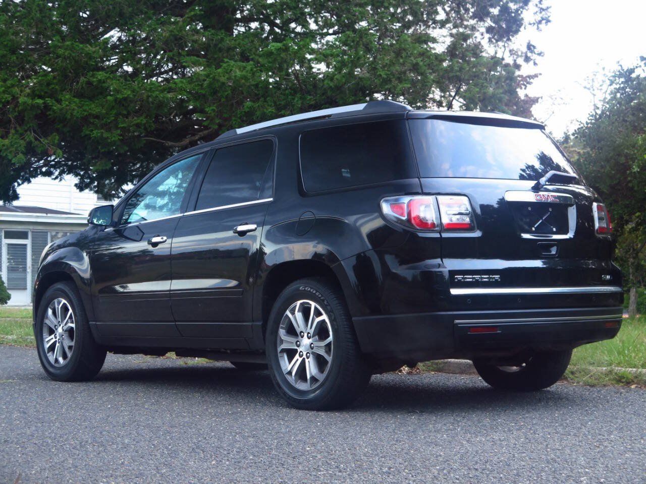 Used 2014 GMC Acadia SLT AWD/4WD image 3