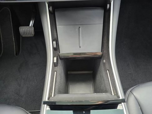 Used 2020 Tesla Model Y Performance image 27