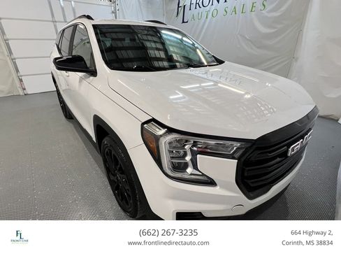 Used 2023 GMC Terrain SLE w/ Driver Convenience Package FWD image 1