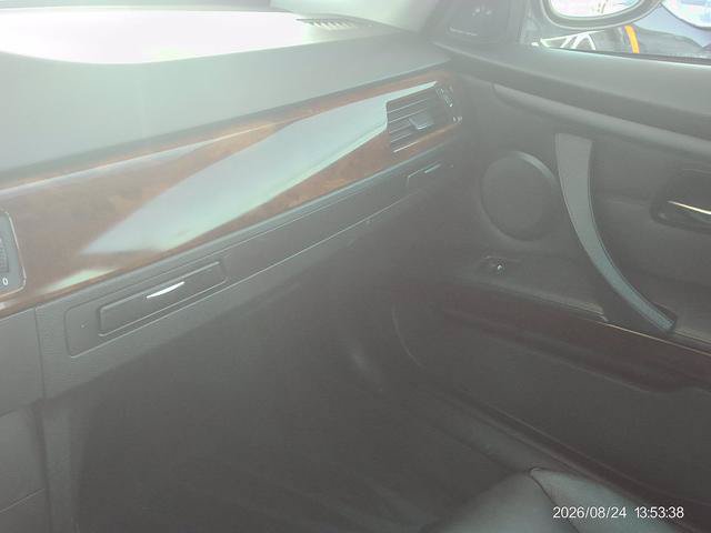 Used 2012 BMW 328i xDrive Coupe AWD/4WD image 11