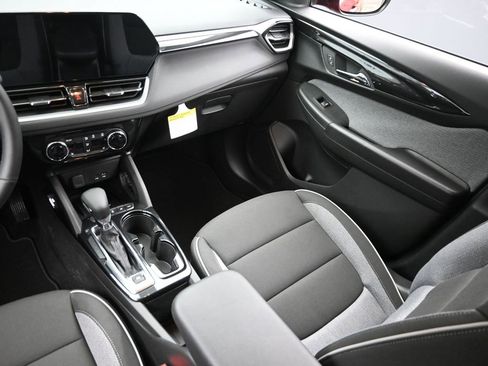 New 2026 Chevrolet TrailBlazer LT w/ Convenience Package image 12