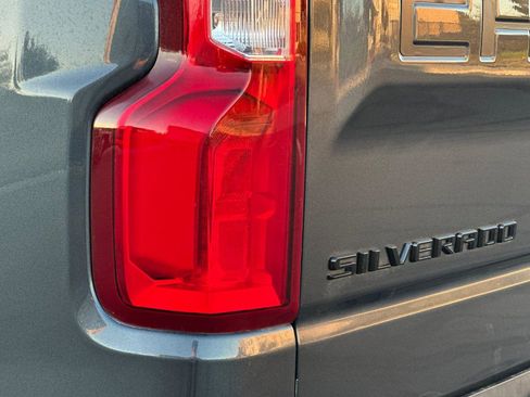 Used 2021 Chevrolet Silverado 1500 LT Trail Boss image 37