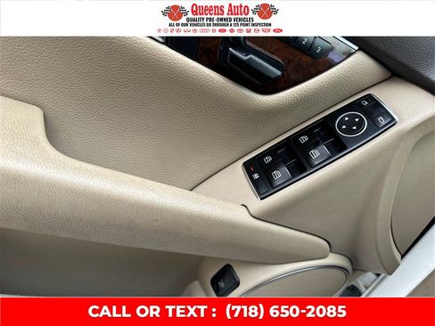 Used 2014 Mercedes-Benz C 300 4MATIC Sedan image 23