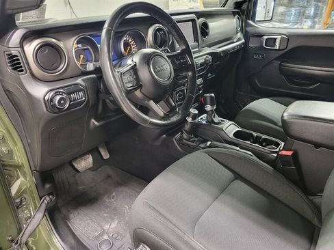 Used 2020 Jeep Wrangler Unlimited Sport AWD/4WD image 41