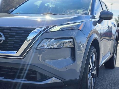 Certified 2023 Nissan Rogue SL w/ SL Premium Package image 9