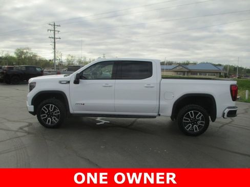 Used 2025 GMC Sierra 1500 AT4 w/ AT4 Premium Package image 10