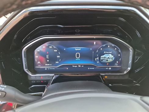 Used 2023 Chevrolet Silverado 1500 LT image 37