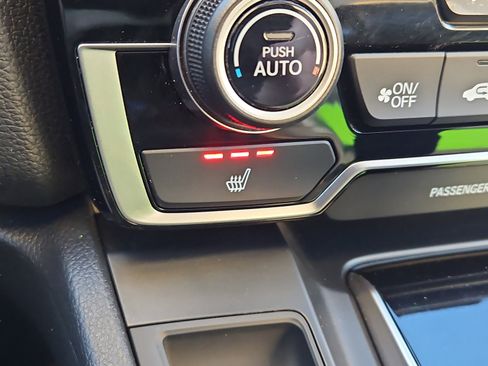 Certified 2020 Honda CR-V Touring image 14