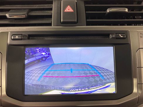 Used 2019 Toyota 4Runner Limited AWD/4WD image 29