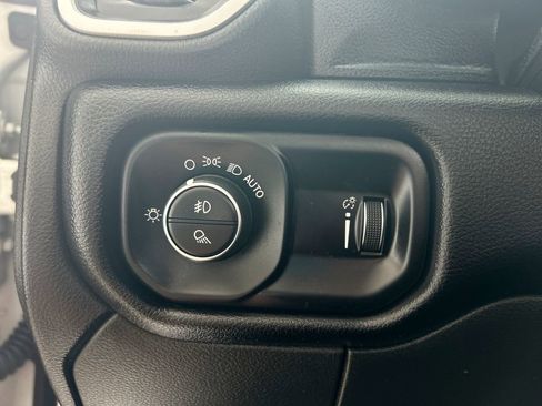 Used 2024 RAM 3500 Big Horn image 15