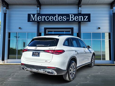 New 2026 Mercedes-Benz GLC 300 4MATIC image 6