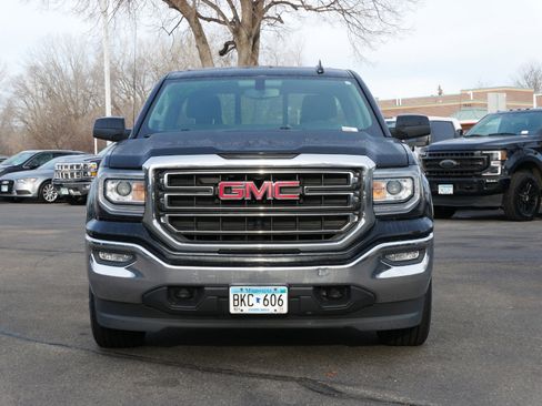 Used 2017 GMC Sierra 1500 SLE w/ SLE Value Package image 2