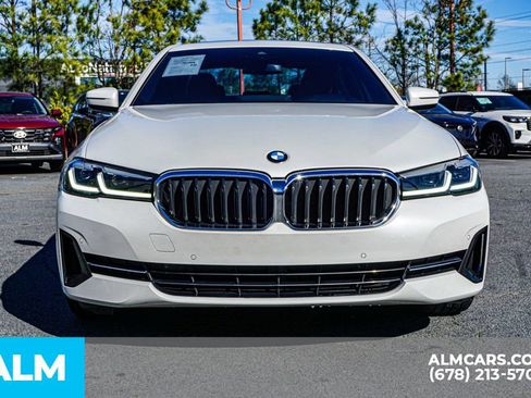 Used 2023 BMW 530i xDrive w/ Premium Package image 10