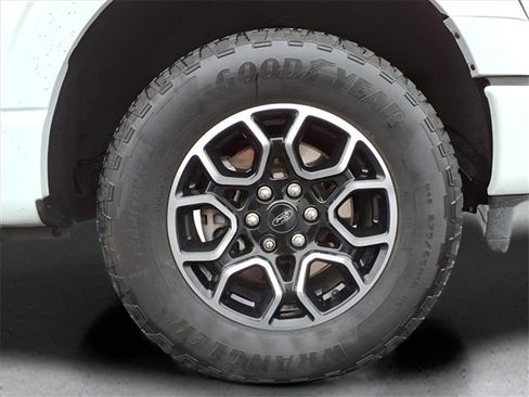 Used 2023 Ford F150 XLT w/ Equipment Group 302A High image 10