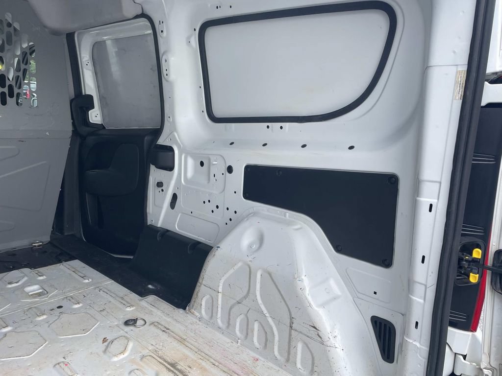 Used 2022 RAM ProMaster City Tradesman FWD image 13