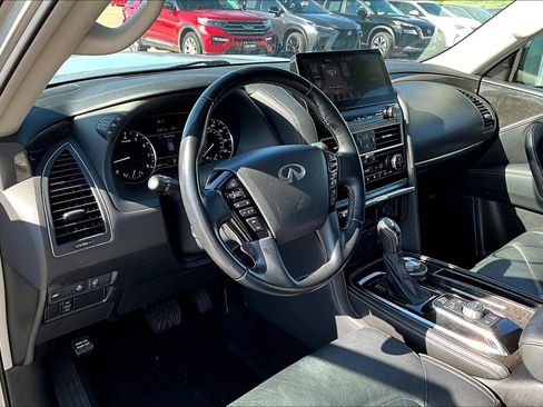 Used 2022 INFINITI QX80 Luxe AWD/4WD image 16
