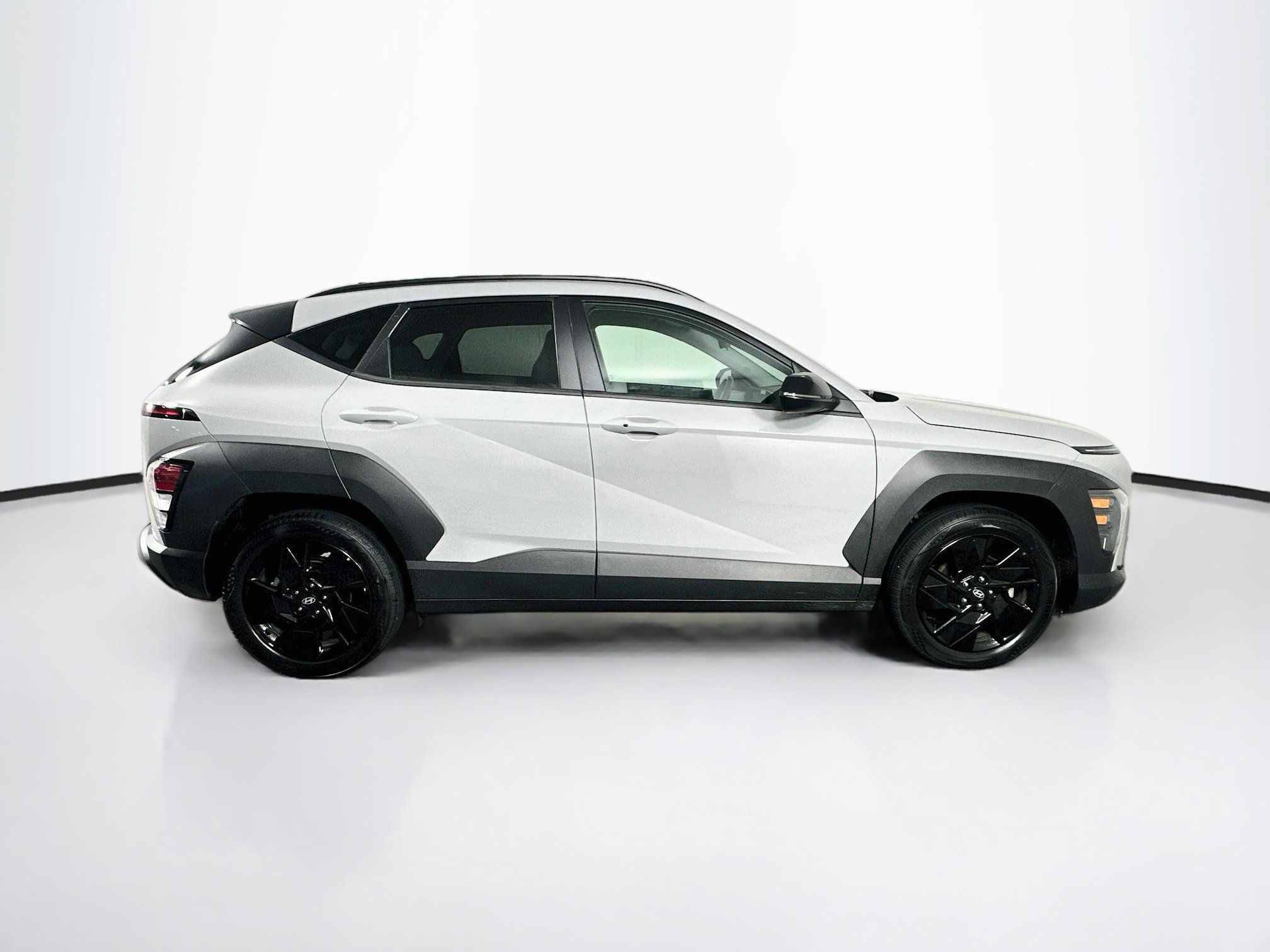 Used 2026 Hyundai Kona SEL Sport FWD image 10