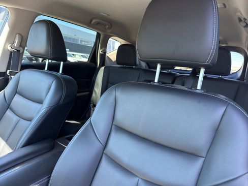 Certified 2022 Nissan Murano SV w/ SV Midnight Edition Package AWD/4WD image 27