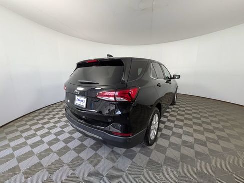 Used 2024 Chevrolet Equinox LT w/ LPO, Floor Liner Package FWD image 3
