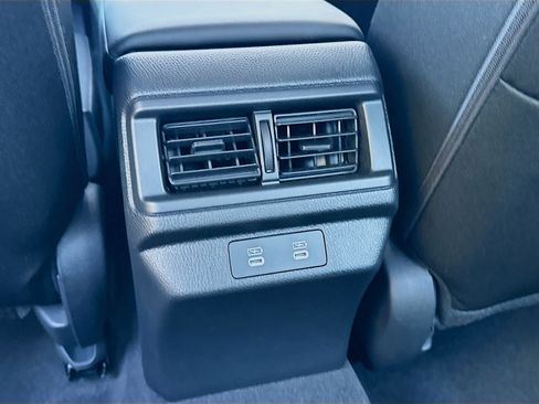 New 2025 Honda Accord SE image 18