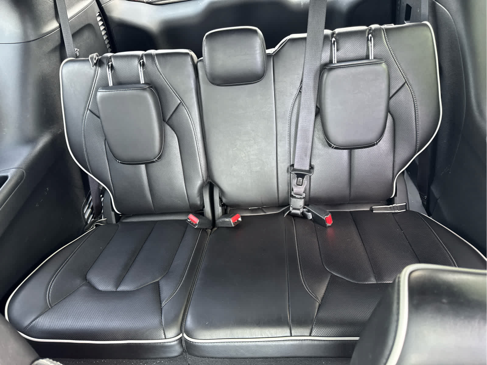 Used 2026 Chrysler Pacifica Limited w/ S Appearance Package FWD image 23