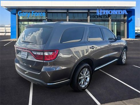 Used 2017 Dodge Durango SXT w/ Quick Order Package 23B image 2