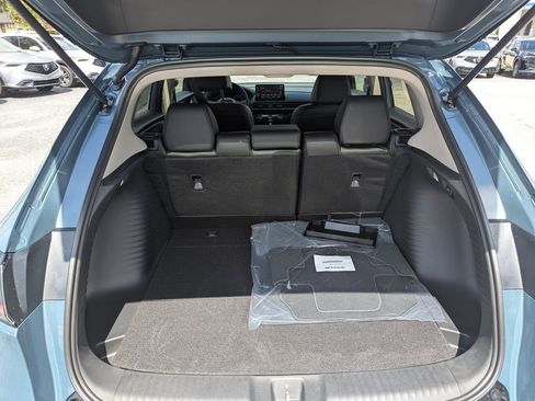 New 2026 Honda HR-V EX-L image 8
