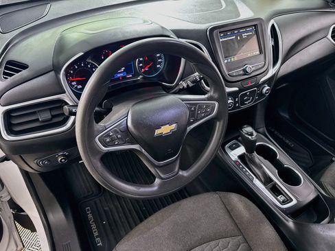 Used 2019 Chevrolet Equinox LT AWD/4WD image 22