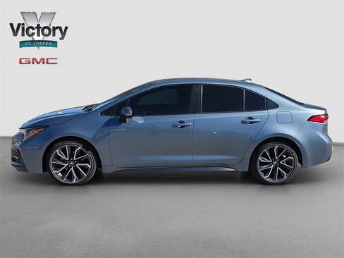 Used 2022 Toyota Corolla SE image 6