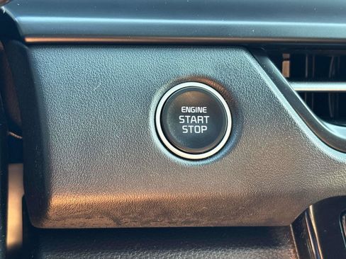 Used 2024 Kia Seltos SX w/ SX Sunroof Package AWD/4WD image 24