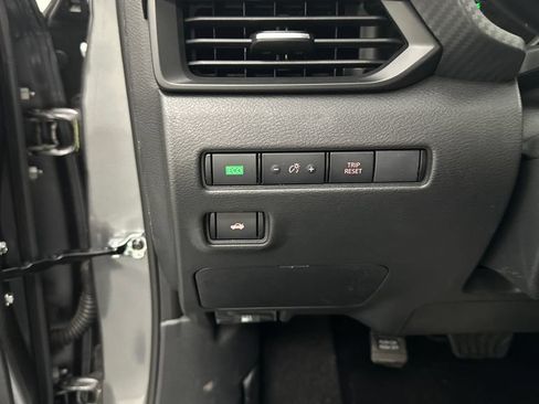 Used 2024 Nissan Sentra S FWD image 18