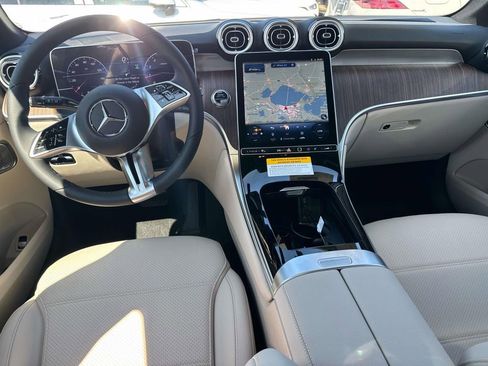 New 2026 Mercedes-Benz GLC 300 image 9