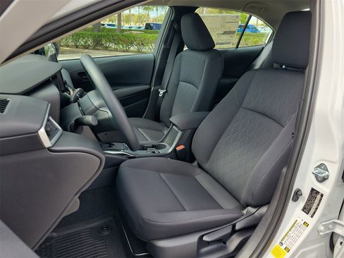 Used 2026 Toyota Corolla LE image 16