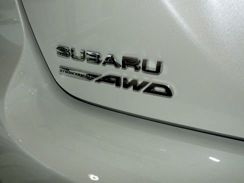 New 2025 Subaru Crosstrek 2.5i Limited w/ Crosstrek Mirror Package image 12