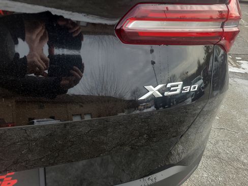 Used 2025 BMW X3 xDrive30i w/ Premium Package image 30