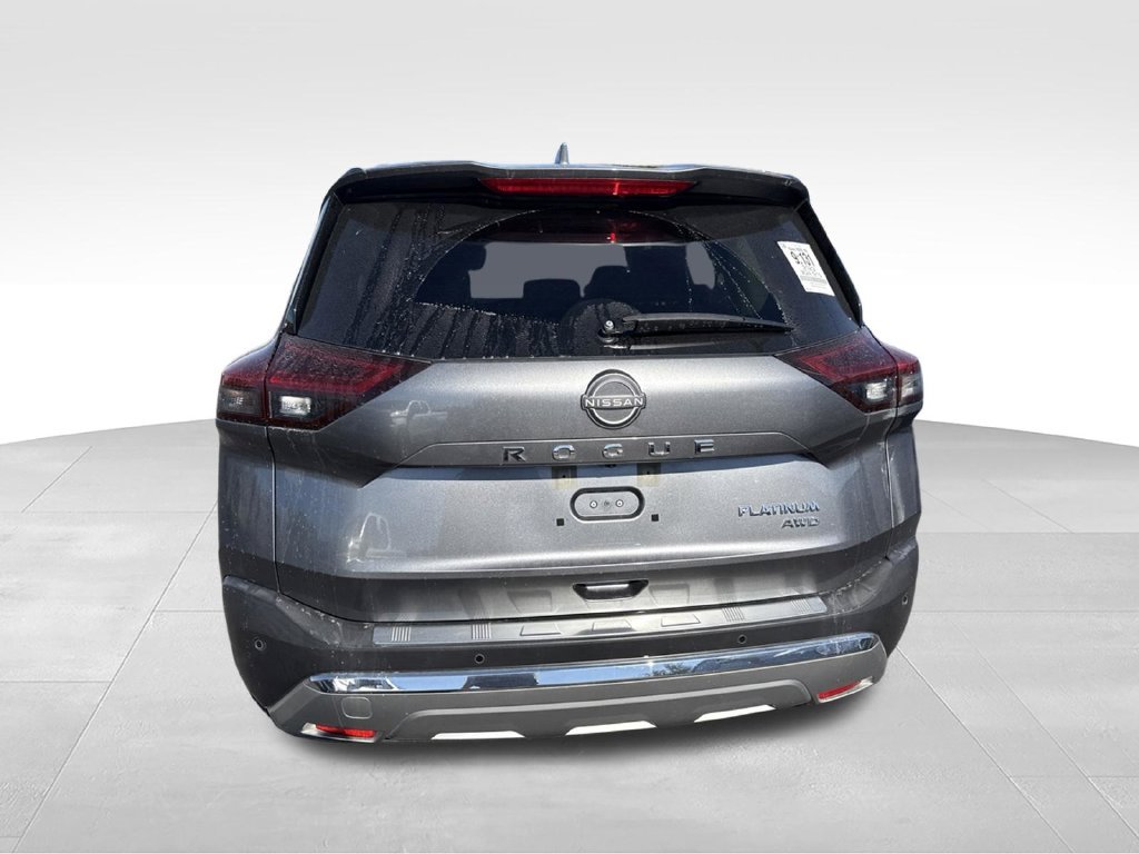 Used 2023 Nissan Rogue Platinum w/ Platinum Premium Package AWD/4WD image 3