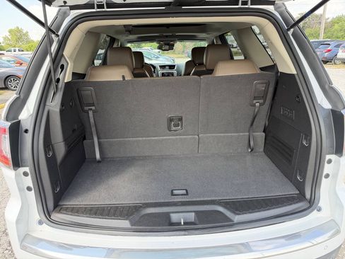 Used 2017 GMC Acadia Limited SLT FWD image 17