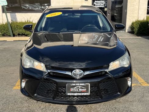 Used 2017 Toyota Camry SE image 13